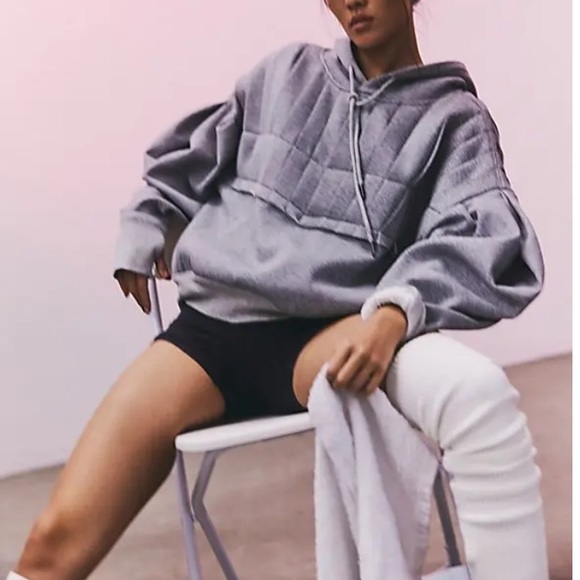 Free People FP Movement Pick it Up Pullover Hoodie in Heather Grey NWOT - Picture 3 of 9